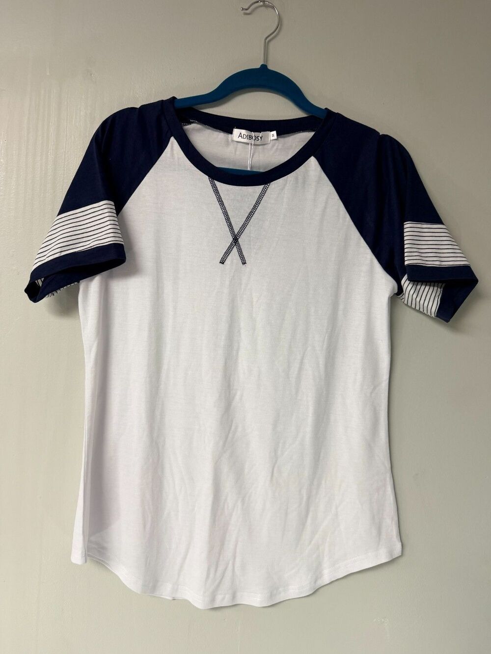 Women's ADIBOSY Baseball Tee Medium White Navy Short Sleeve Raglan NWT